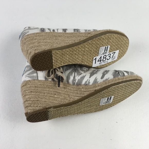 Toms Desert Wedge Shoes H6114837 - Picture 6 of 6